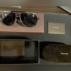 *Tom Ford Aviator Sunglasses - Excellent Condition*